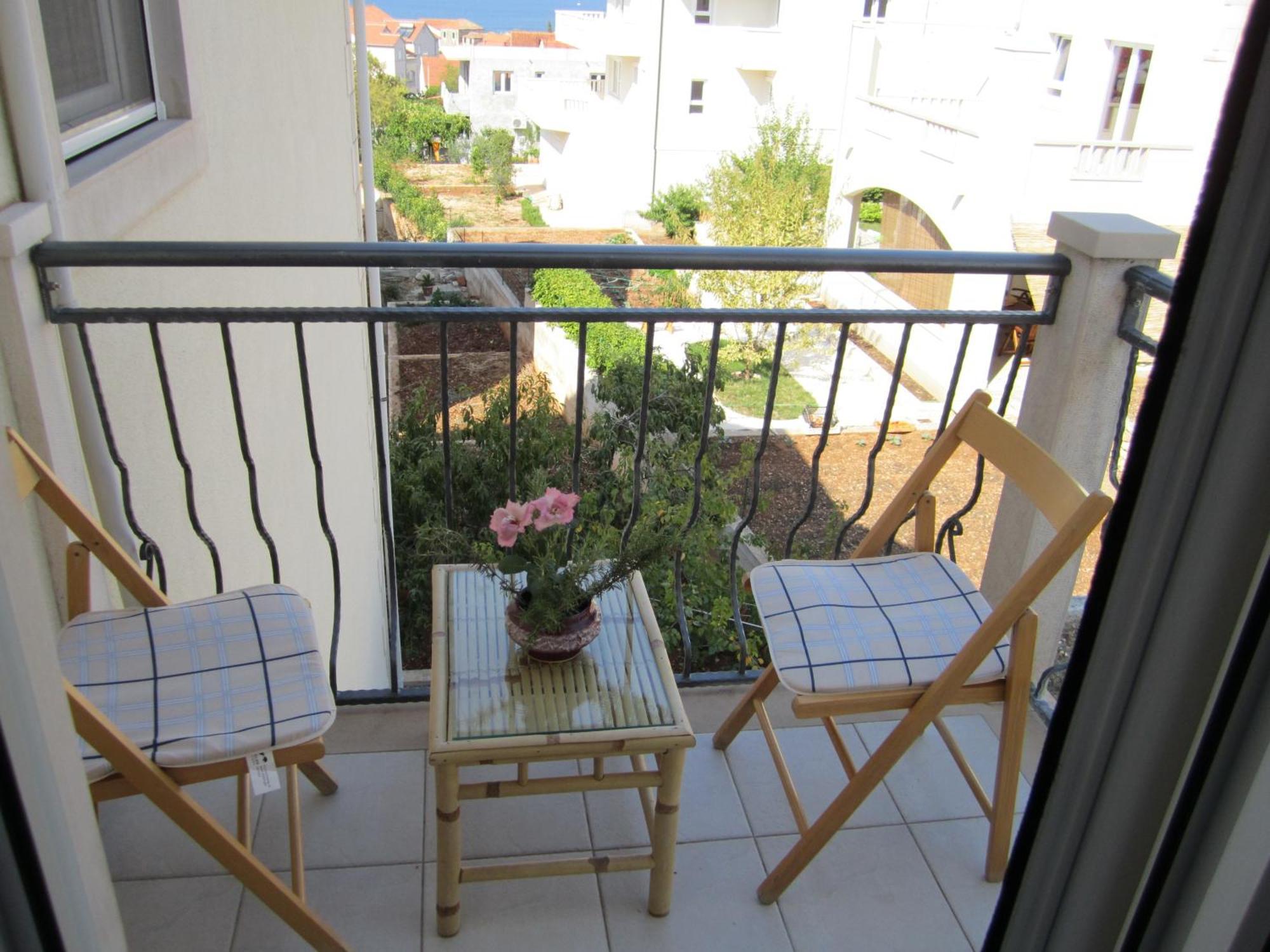 Apartments Nives Supetar Rum bild